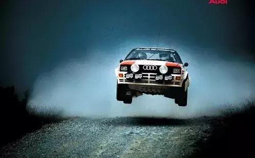 jeep自由光2.0的车有什么优缺点,两驱和四驱百公里加速多少