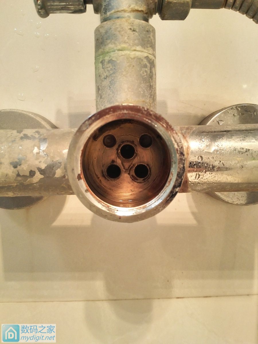淋浴阀芯漏水怎么修视频,淋浴花洒阀芯漏水如何维修
