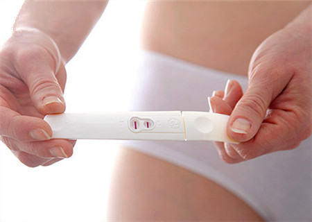 受孕卵着床的期间有哪些症状,备孕期着床有什么症状