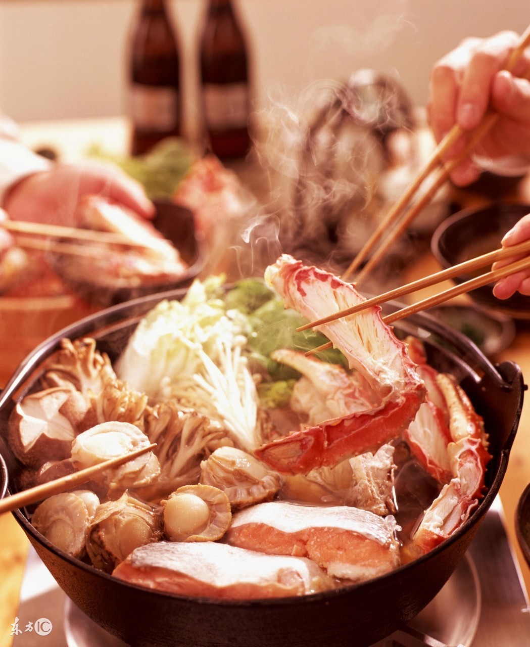 孕期吃海产多会引起胎儿湿热吗,孕期吃海鲜会导致甲状腺偏高吗