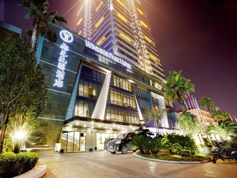 吃正宗阳澄湖大闸蟹饭店推荐,阳澄湖大闸蟹酒店哪家好