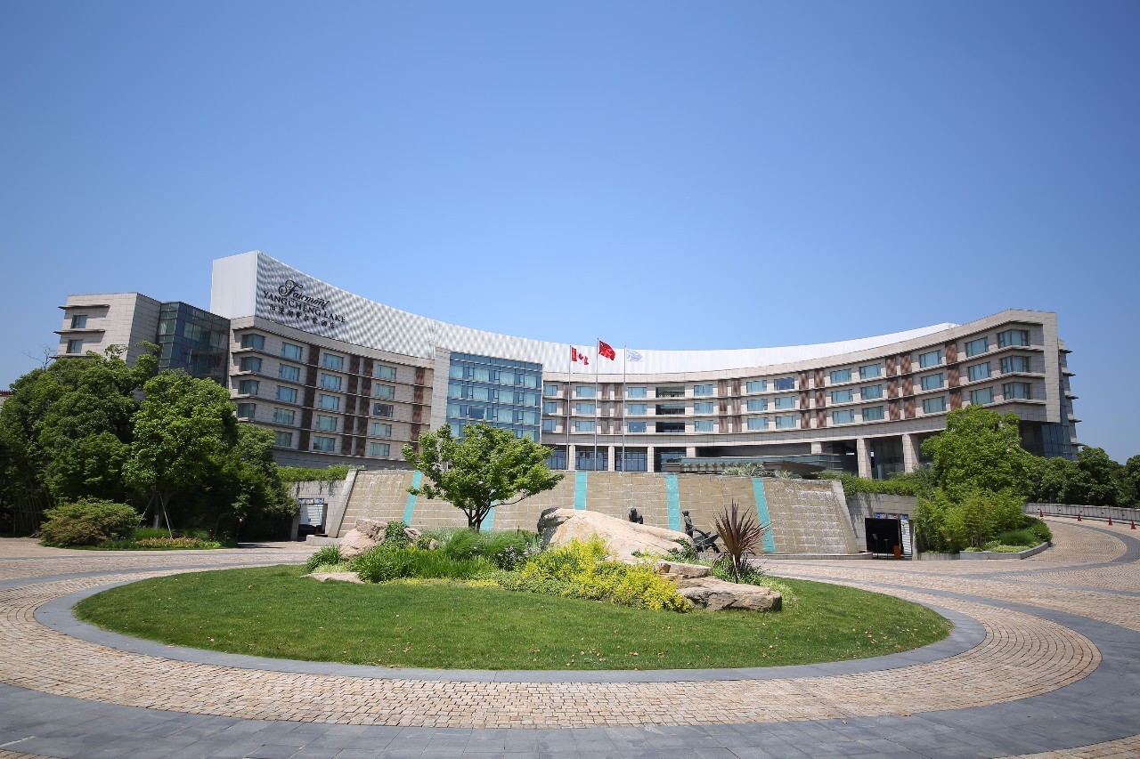 吃正宗阳澄湖大闸蟹饭店推荐,阳澄湖大闸蟹酒店哪家好