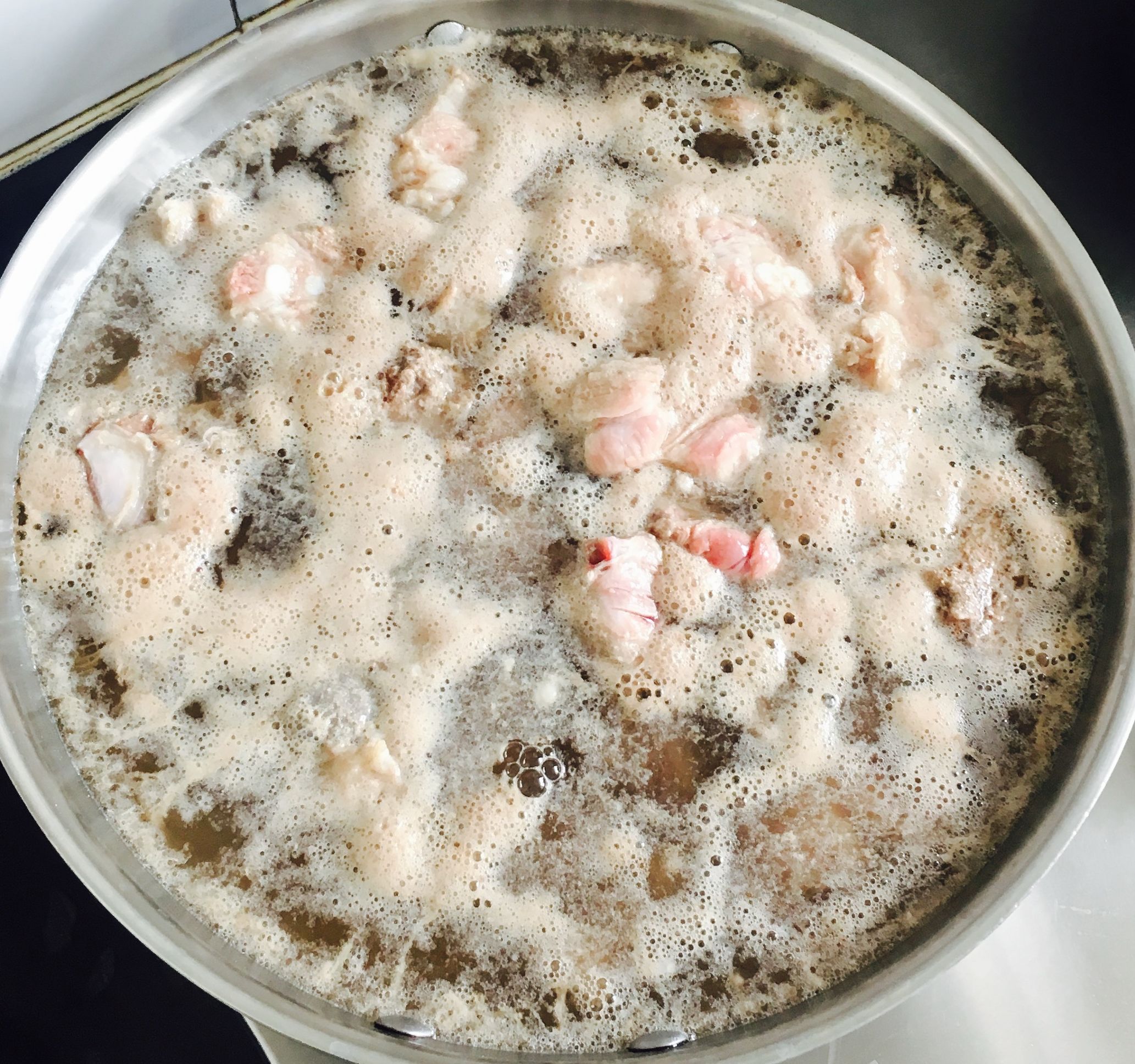 如何做好红烧兔子肉,红烧兔子肉怎么做又嫩又好吃