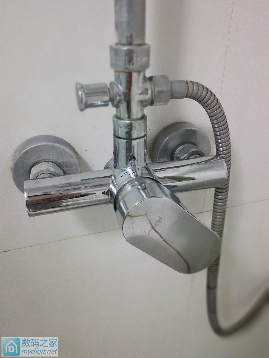 淋浴阀芯漏水怎么修视频,淋浴花洒阀芯漏水如何维修