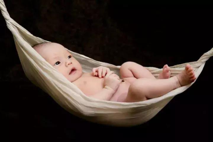 高龄生娃的勇气,高龄生孩子的优缺点