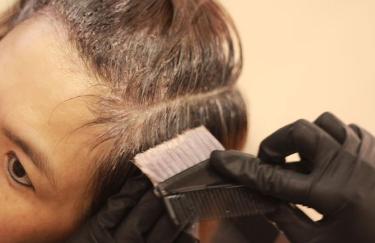 自己在家怎么染头发男,自己在家怎么染头发的教程