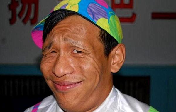 宋小宝范伟金马影帝,尘埃落定金大班