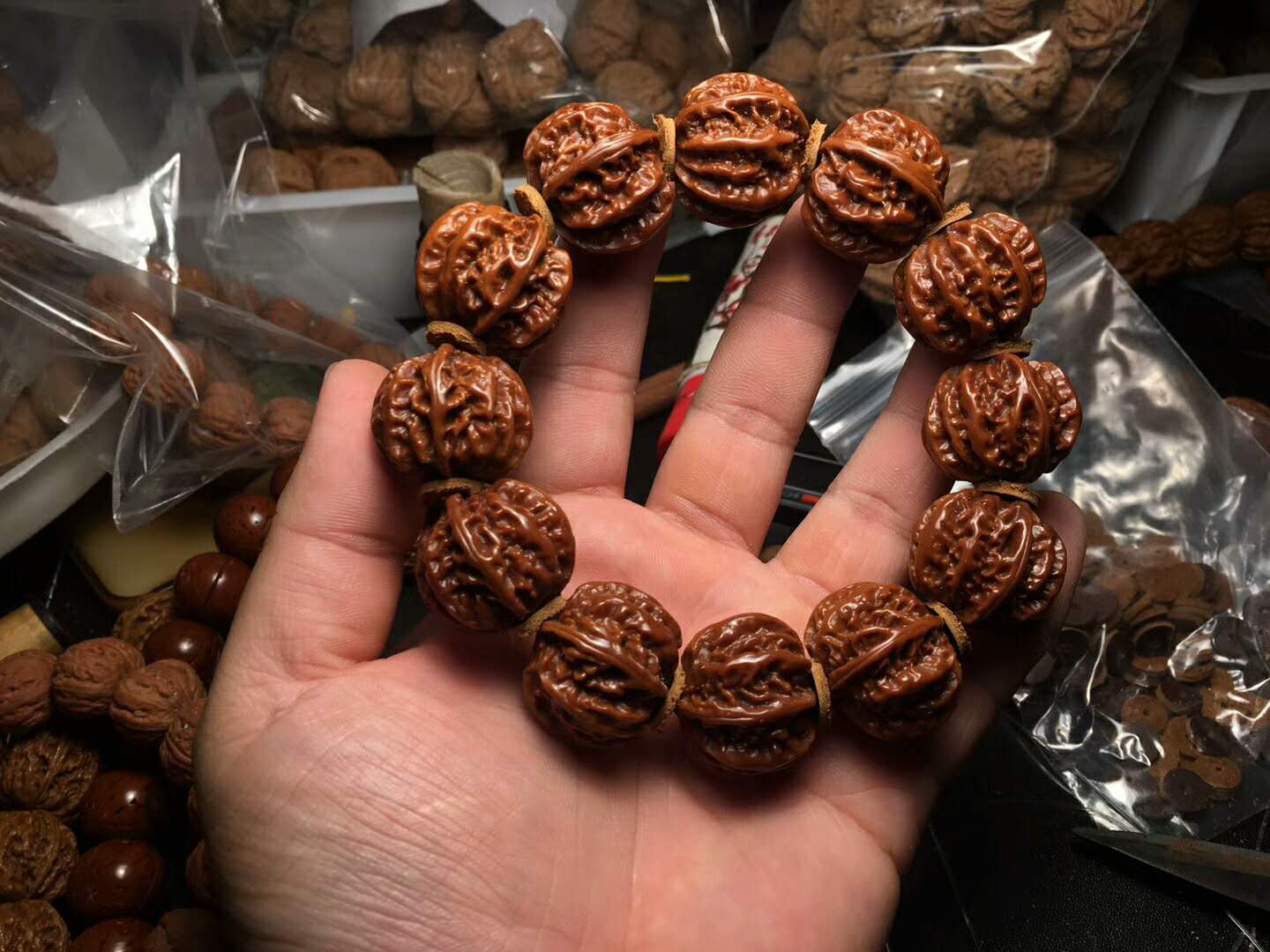 三种常见的核桃串,野生小核桃串什么样的好