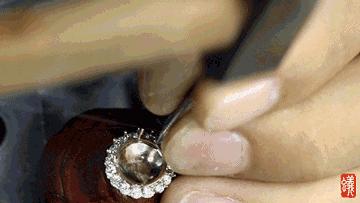 翡翠之美超凡脱俗,翡翠之美