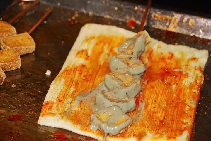 胸姐吃过最好吃的臭豆腐，我打赌喃肯定都不知道她家！