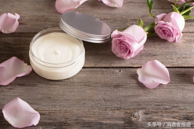 2.7万条消费者评论数据告诉你，三百元内的面霜，哪款最值得买！
