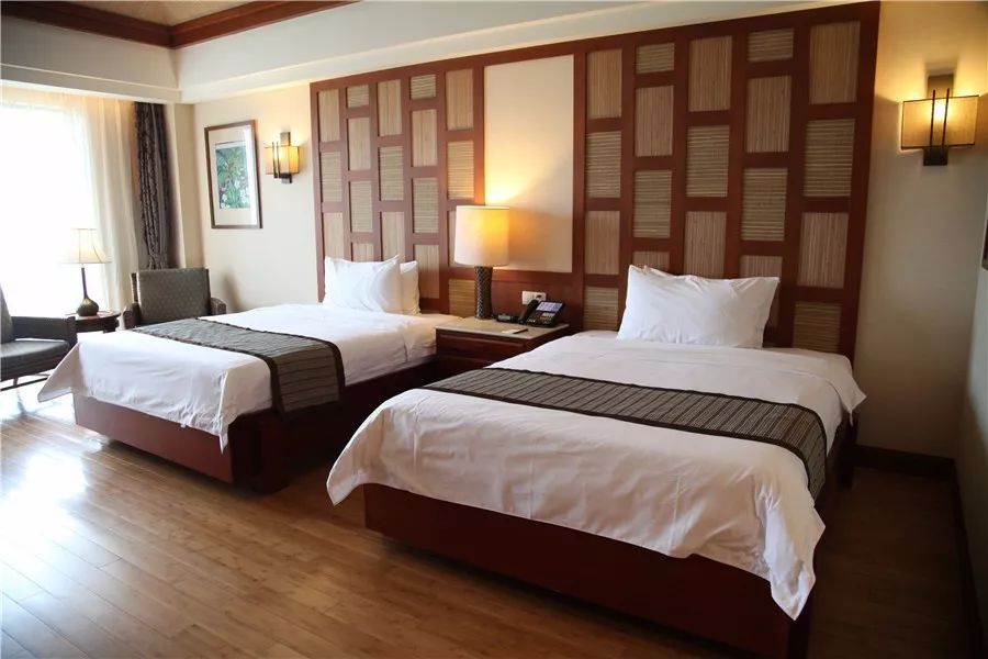 吃正宗阳澄湖大闸蟹饭店推荐,阳澄湖大闸蟹酒店哪家好