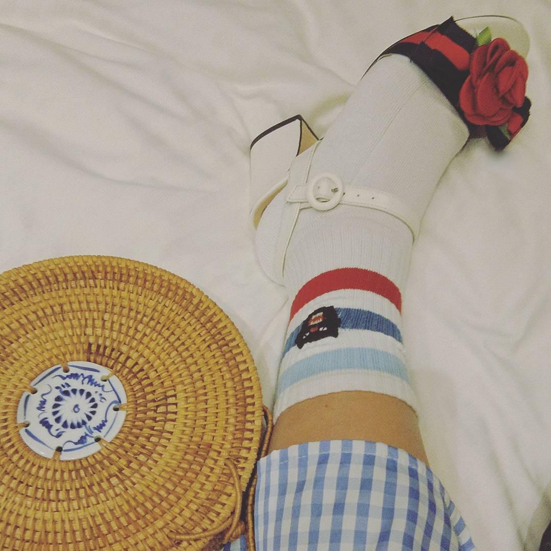 一直想买双好看的鞋,一直想买袜子