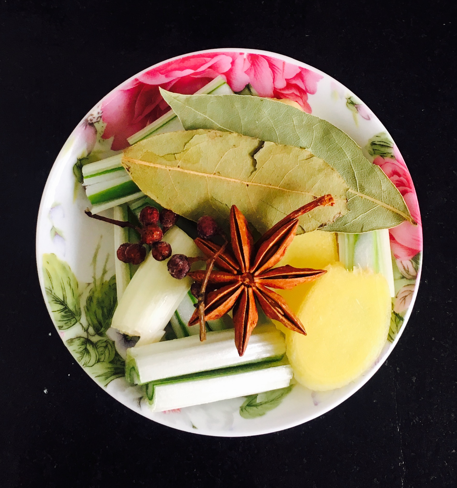 如何做好红烧兔子肉,红烧兔子肉怎么做又嫩又好吃