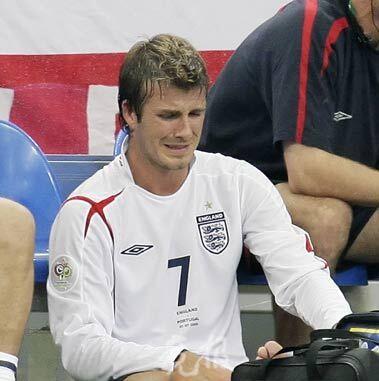 足球精神感动瞬间,足球告别赛感动瞬间