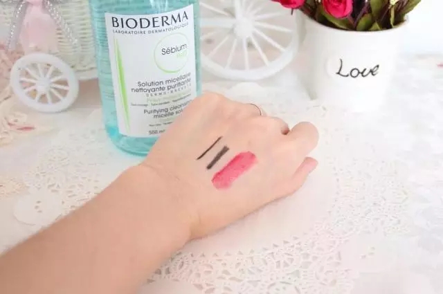 卸妆水推荐敏感肌肤温和不刺激,卸妆水敏感肌专用温和不刺激芦荟