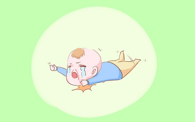 三岁宝宝掉床然后接着睡了有事吗,怕宝宝掉床除了护栏还有什么办法