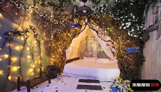 郑州影咖探店,私人影咖包房创意造型