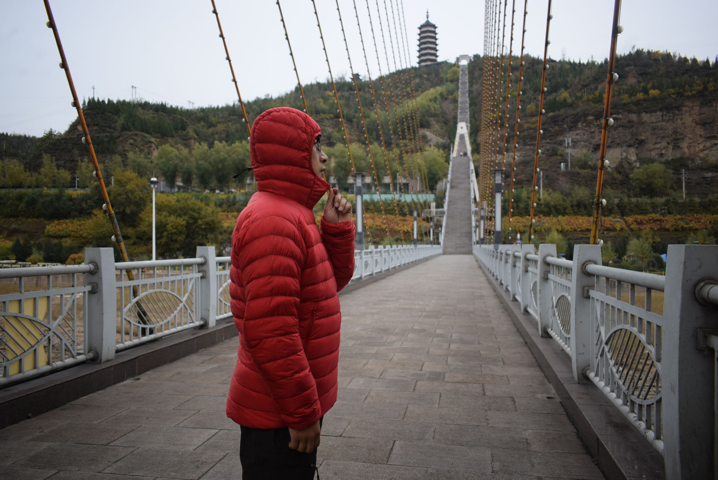 冲锋衣防水和透气指数怎么选,买的冲锋衣不防水怎么办