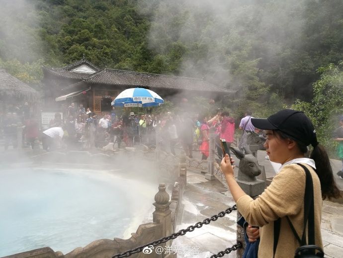 网咖如是说:腾冲热海有奇景有温度有美食想不火都难