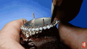 翡翠之美超凡脱俗,翡翠之美