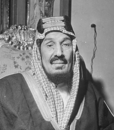 这个亚洲国王娶三百多妻子生43个儿子,六年将一穷国变成世界巨富