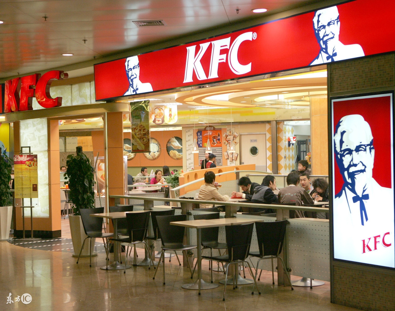 前女友开车撞了我车子,前女友追尾我车