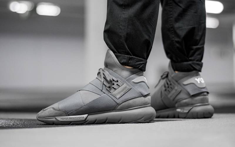 买不起特别贵的跑鞋,买不起好的鞋子