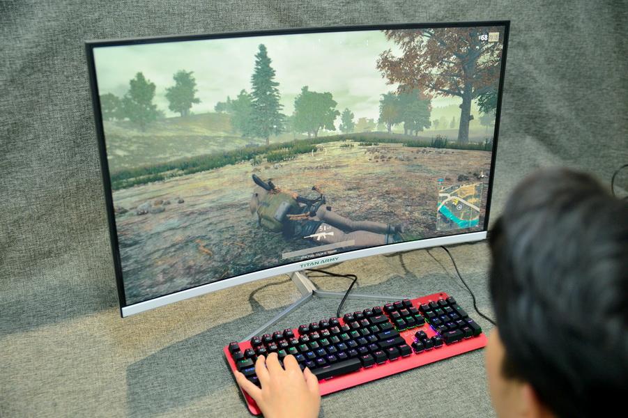 e元素z11机械键盘测评,e元素z686机械键盘