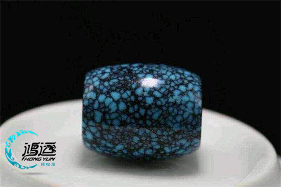 白乌兰花绿松石的特征,鸿运堂绿松石