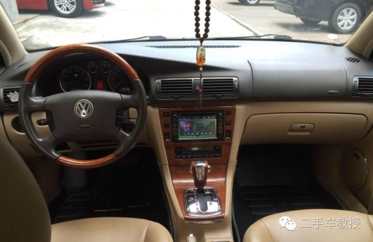 08年帕萨特当年新车多少钱,08年帕萨特油耗多少