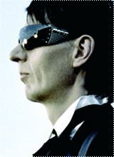 咆哮的战车，工业时代冰冷的金属——Rammstein