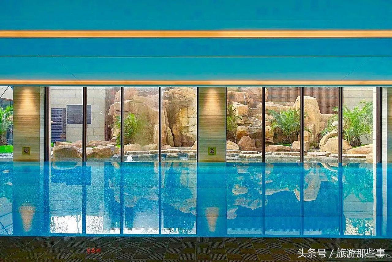 上海皇冠假日酒店是几星级酒店,上海皇冠假日度假酒店