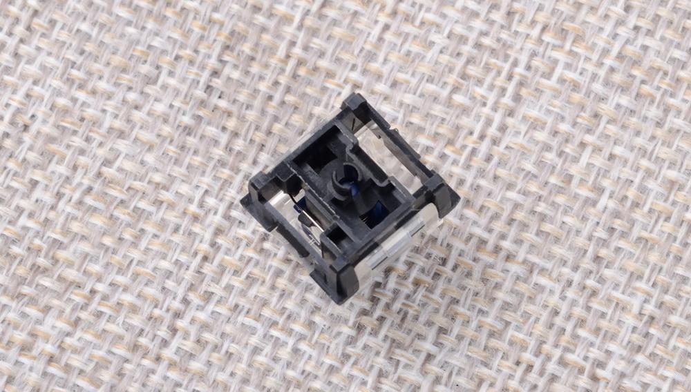 e元素z11机械键盘测评,e元素z686机械键盘