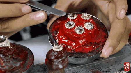 翡翠之美超凡脱俗,翡翠之美