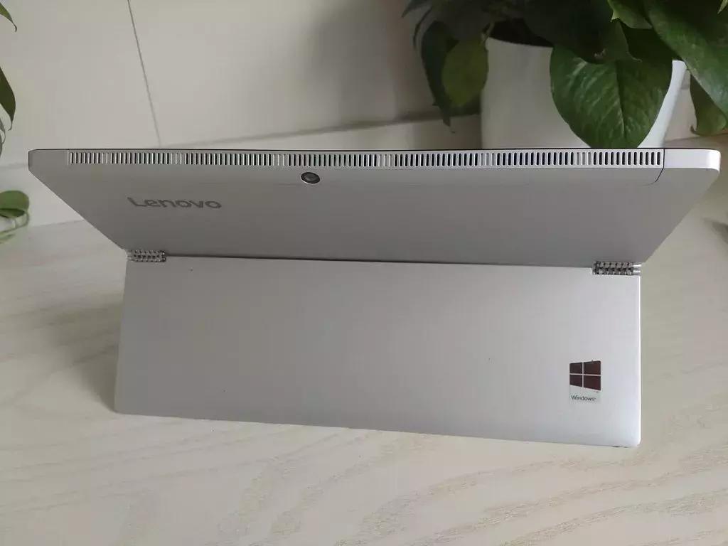 miix5内存扩展,miix520二合一平板电脑