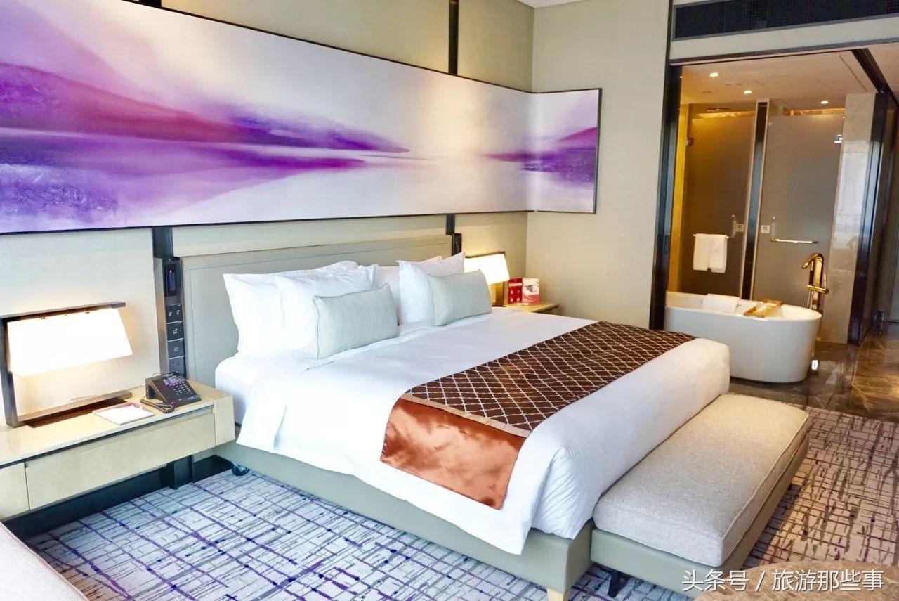 上海皇冠假日酒店是几星级酒店,上海皇冠假日度假酒店