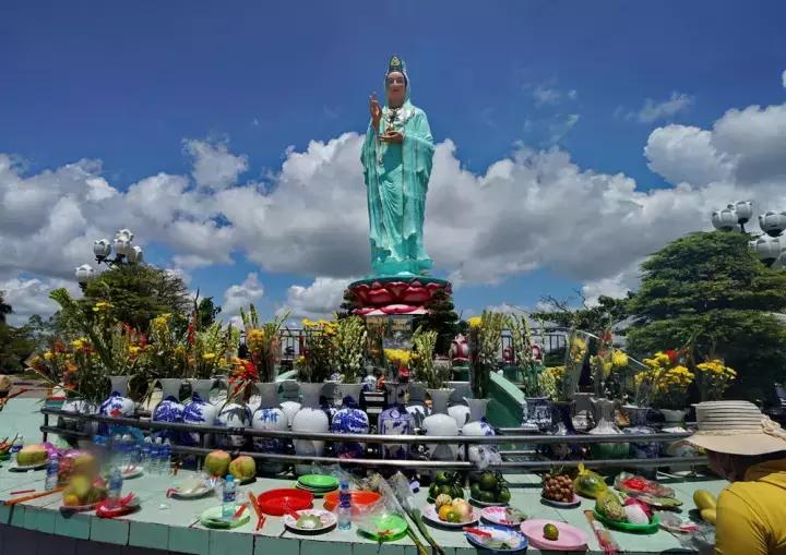 越南十大观音庙,越南岘港的观音佛像