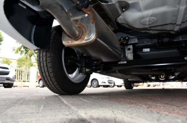 内部空间大、技术先进、油耗还低的这车只要四万？！