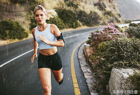 膝盖疼痛的原因和解决方法,膝盖上下楼疼痛的原因和解决方法