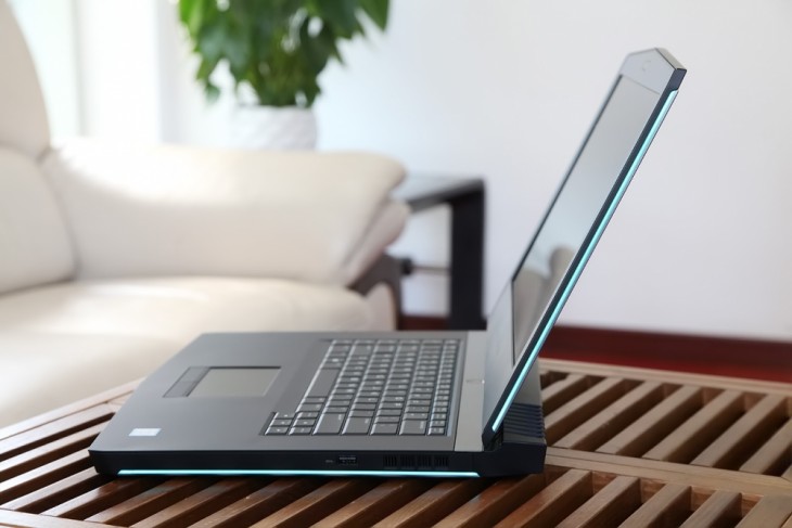 alienware15r3笔记本电脑价格,alienware15r3游戏测评