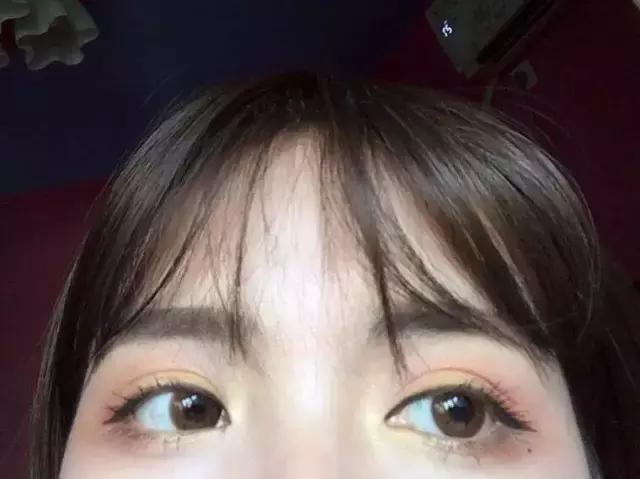 唇釉掉渣了怎么办,唇釉总是成渣