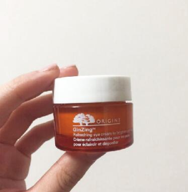 眼霜十几岁的女生,智妍眼霜和抗蓝光眼霜哪个效果好