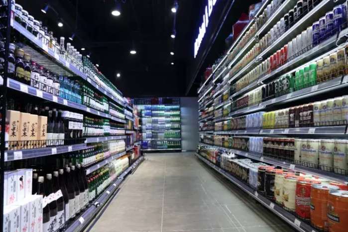 可乐也有Plus版?正品行货来了,白色风暴终于席卷魔都!