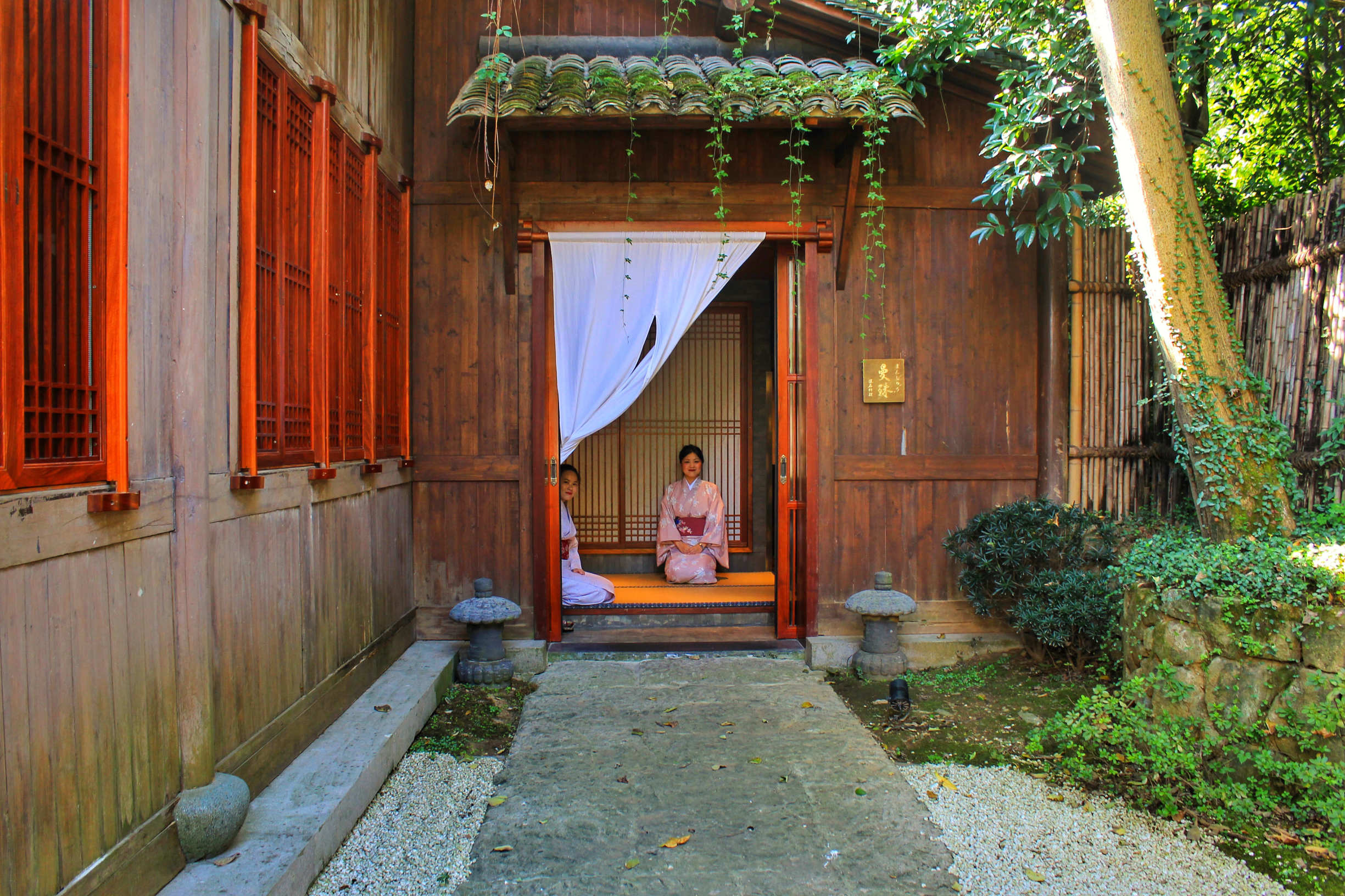 罗莱夏朵杭州紫萱度假村招聘,罗莱夏朵杭州紫萱度假村团购