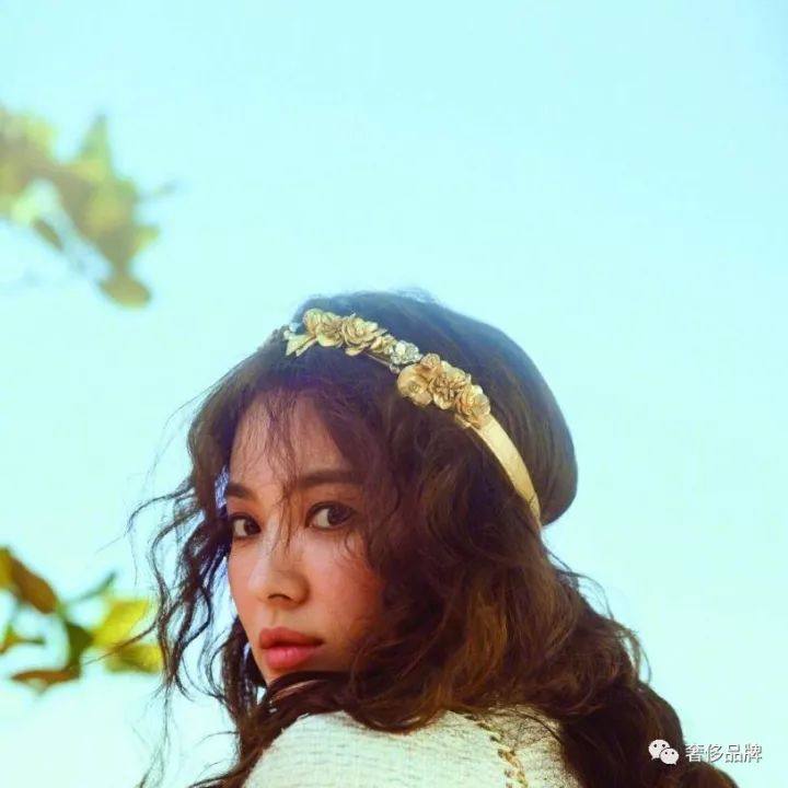 宋慧乔穿衣风格2018,宋慧乔香奈儿外套