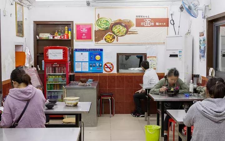 上海必吃榜第一名黄鱼面,上海50一碗的黄鱼面