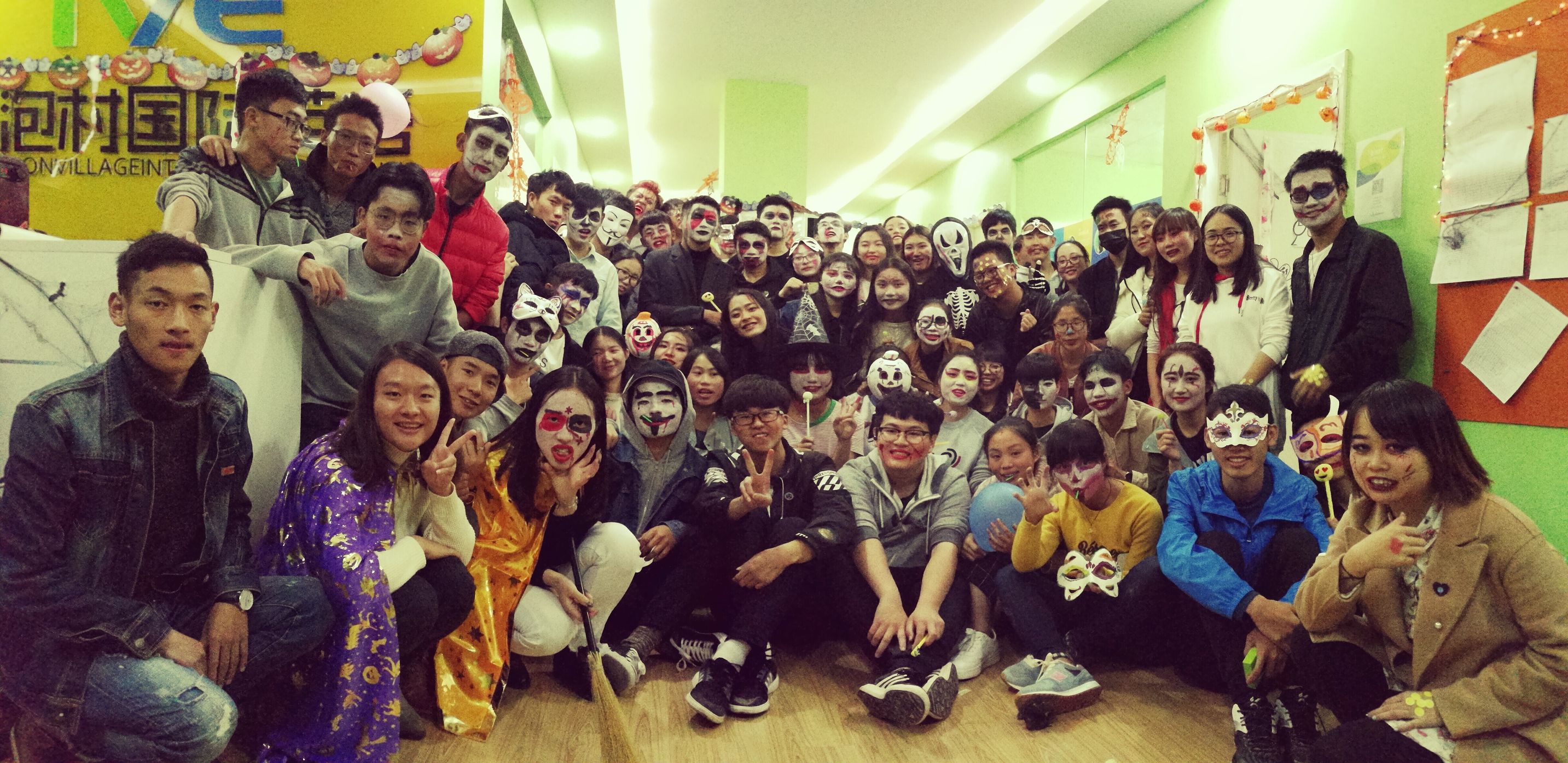 万圣惊魂夜,昆明浸泡村与你一起度过