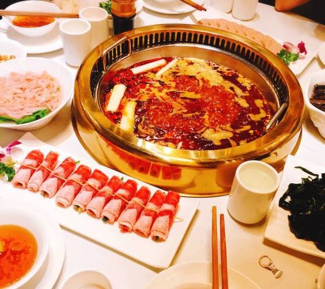 重庆最地道的火锅有哪一家,重庆必吃的10家火锅