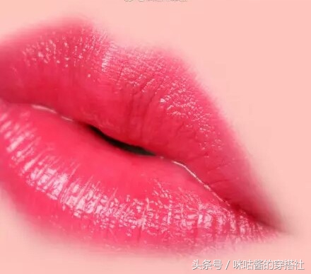 阿玛尼新品口红出炉了！还不赶快囤起来~